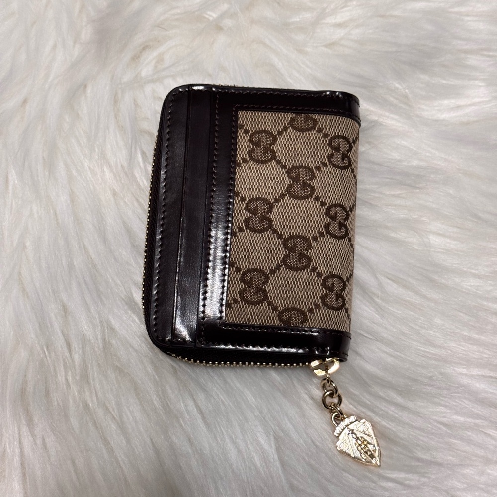 Gucci Patterned Wallet - Picture 5 of 17